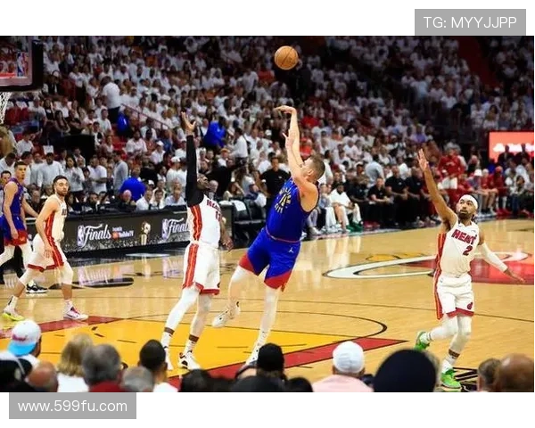 总决赛G4戈登惊艳表现热火防线崩溃掘金夺冠近在咫尺 总决赛G4戈登惊艳表现热火防线崩溃掘金夺冠近在咫尺